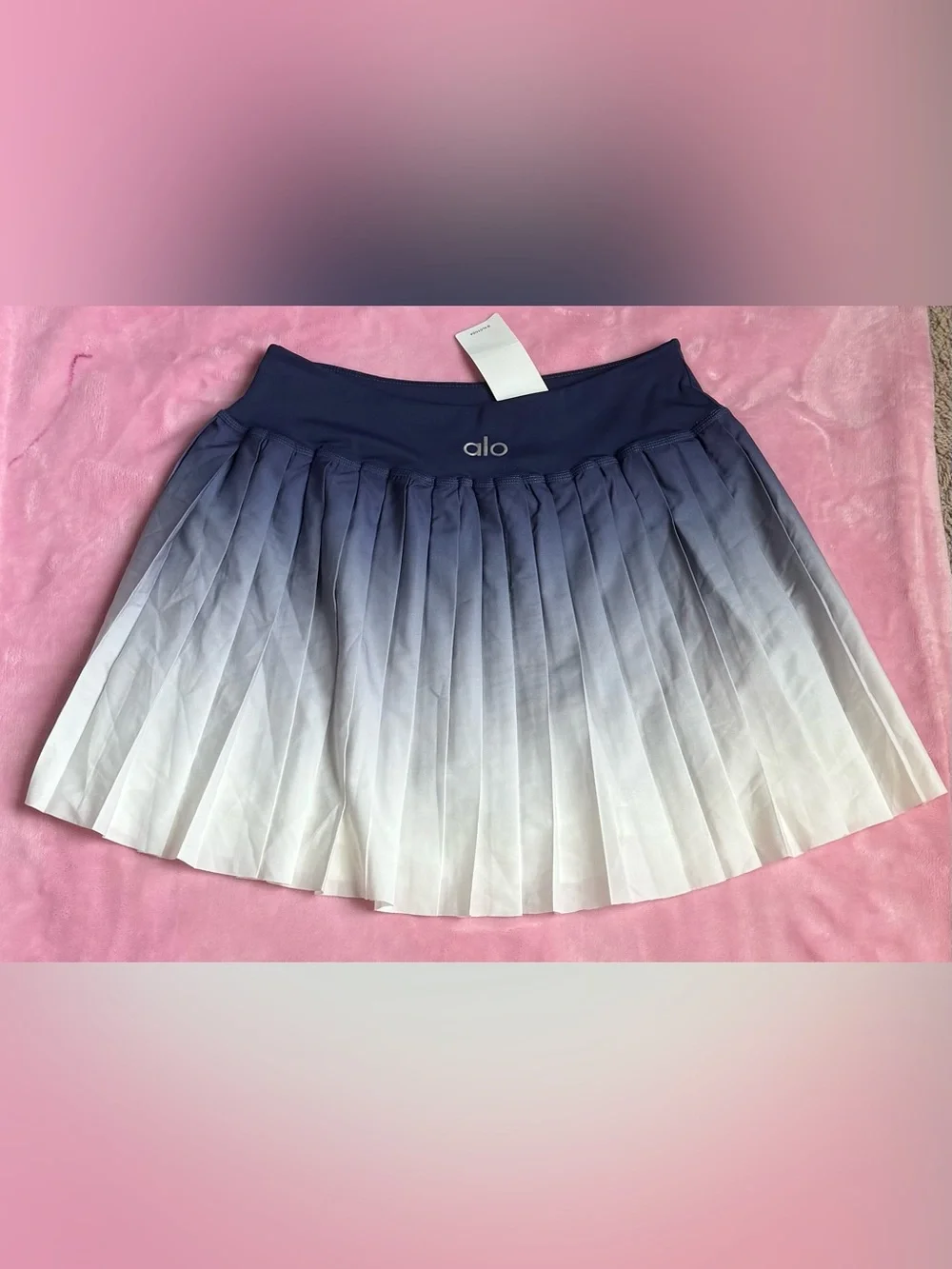 ALO Grand Slam Tennis Skirt Ombre Pleated Skater Skirt — Navy to White